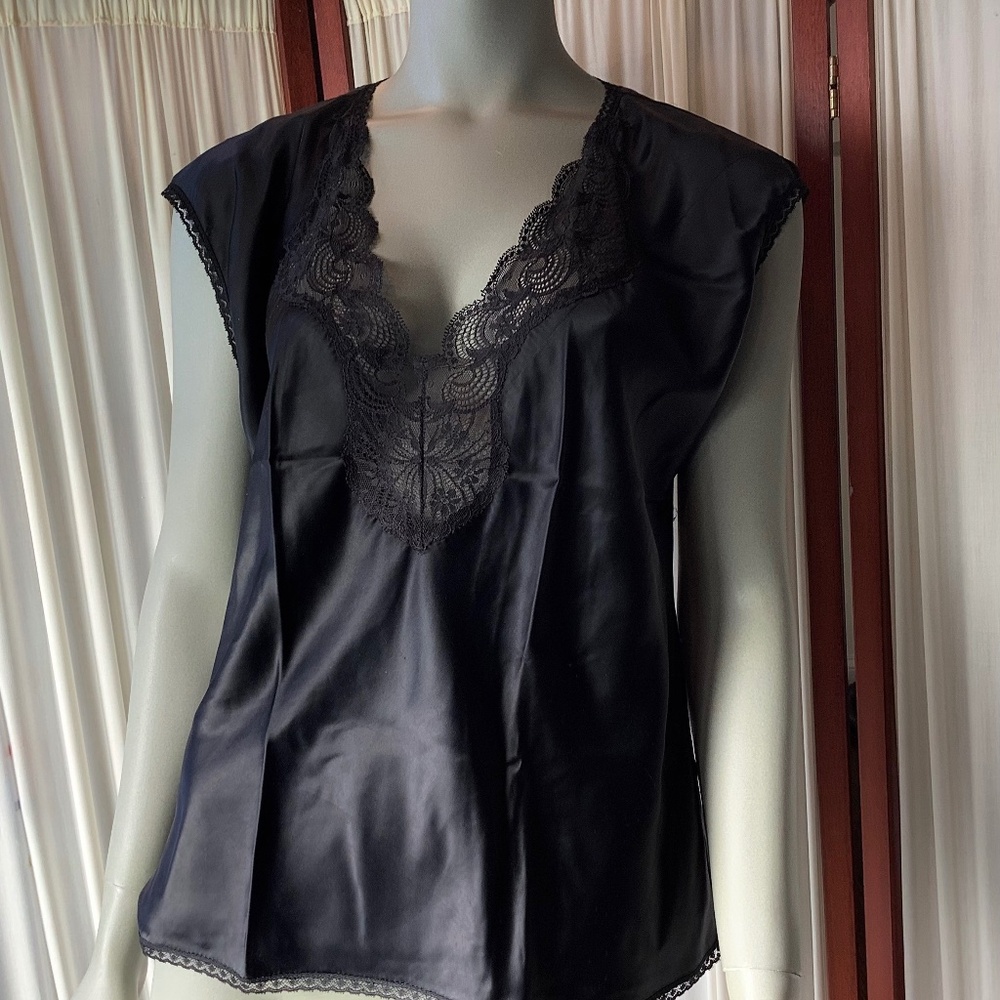 Vintage Black Camisole Lace Trim Satin Remarque Wide Straps Size Large